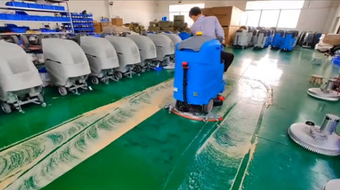 六安2023年还在用人工的物业保洁不妨试试洗地机吧